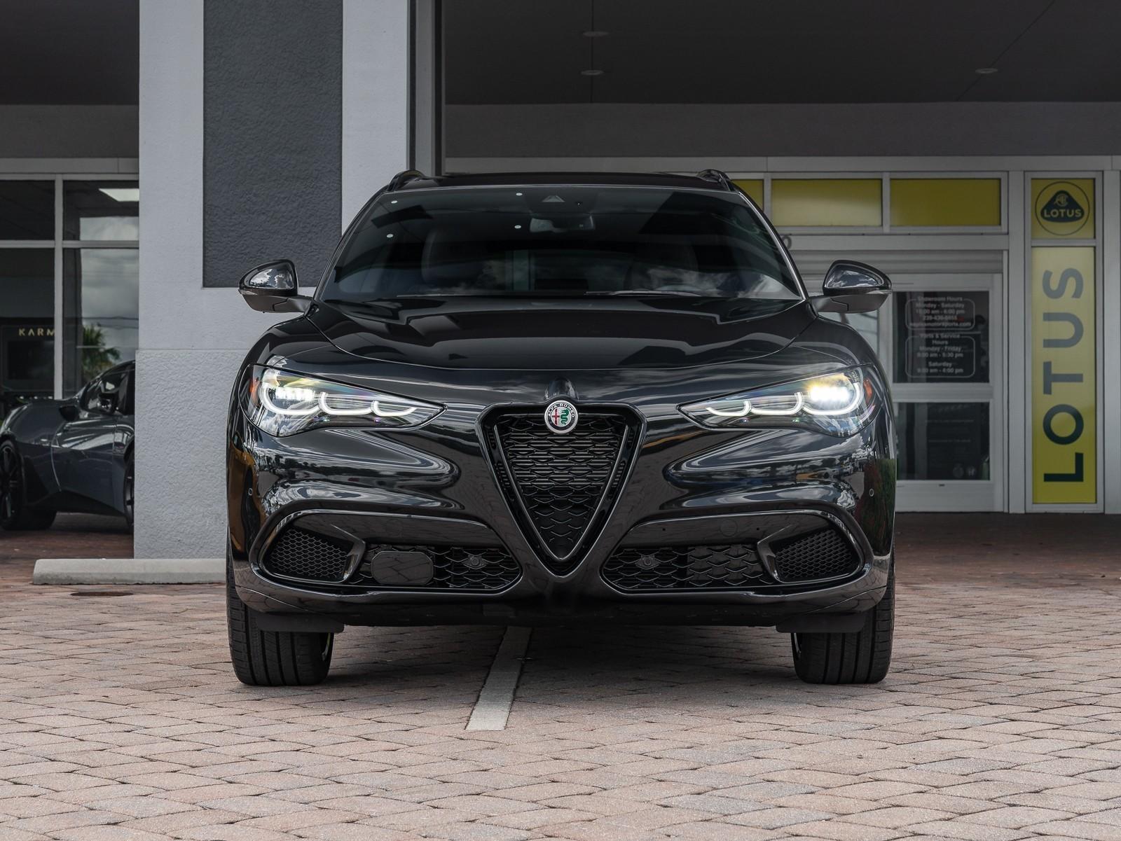 2024 Alfa Romeo Stelvio Quadrifoglio